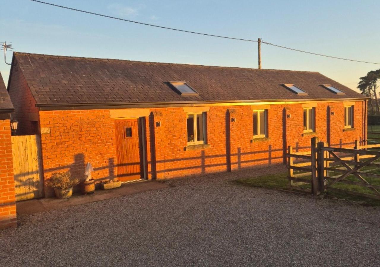 Bowland Breaks-A Luxury Barn Conversion With Optional Hot Tub, Log Burner And Countryside Views Longridge Exterior foto